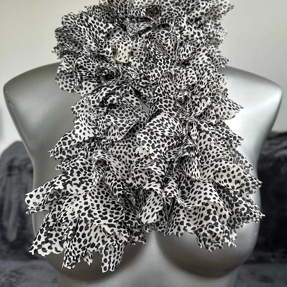 2 for $30 💟 Soft Luxury Ruffle scarf 64”